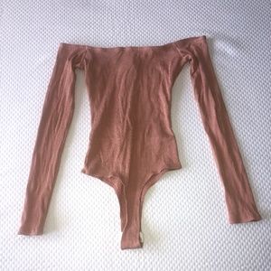 Fashion Nova Sleeved Bodysuit